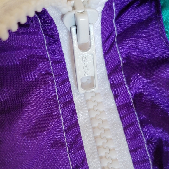 Vintage 80's Track Suit/Windbreaker Top - Picture 11 of 13